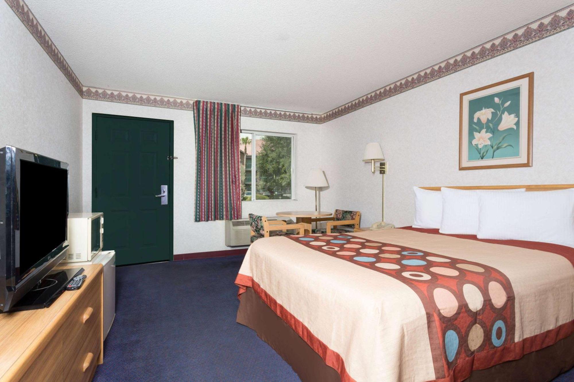 Days Inn By Wyndham Phoenix West Esterno foto